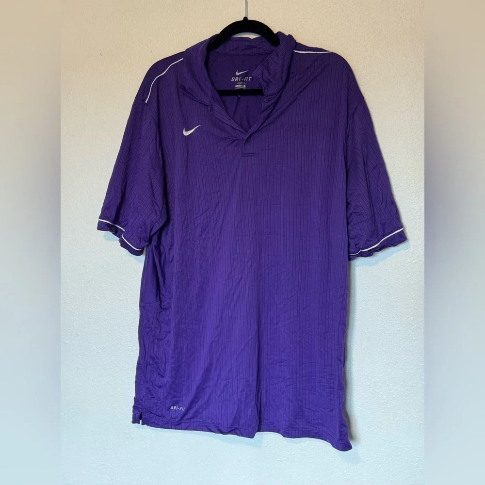 Nike Men's Purple Dri-FIT Shirt XL